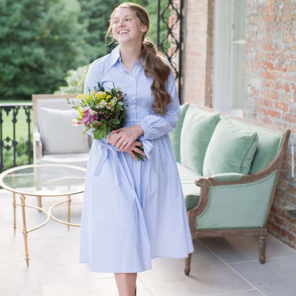 Worn once! Dainty Jewell’s dress.